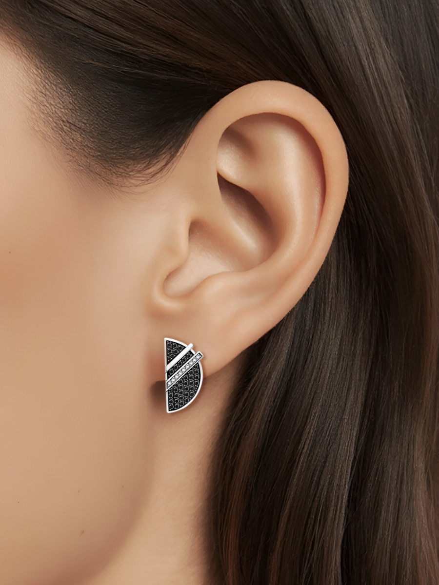 Серьги из белого золота 585 с черными бриллиантами 