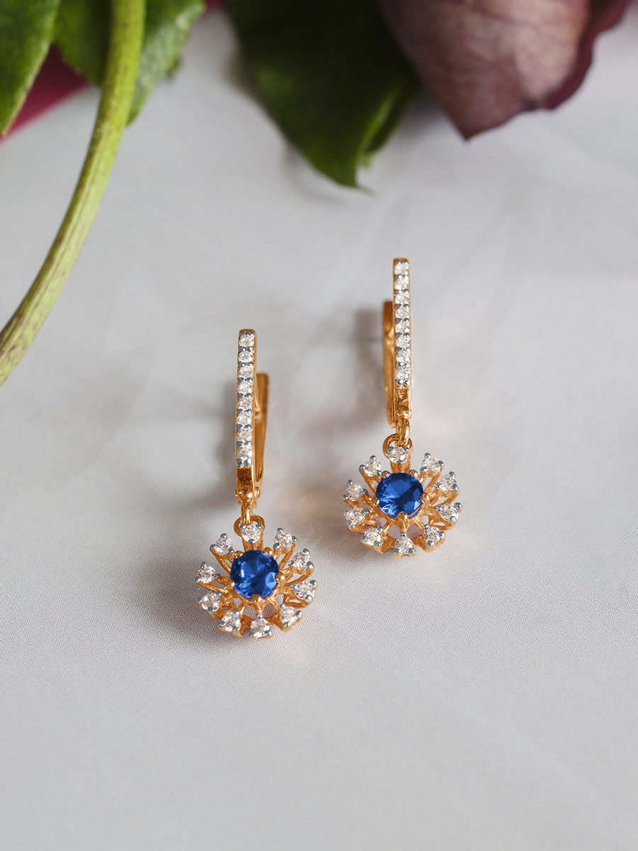 Серьги подвески золотые 585 с сапфирами и бриллиантами 