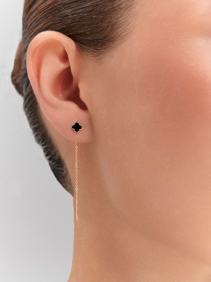 Серьги протяжки золотые 585 клевера с чёрной эмалью 