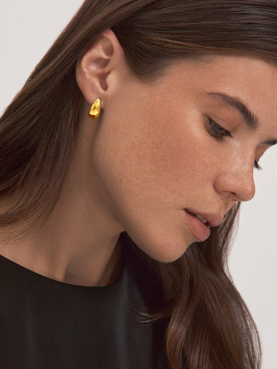 Серьги капли золотые 585 без камней на английском замке 