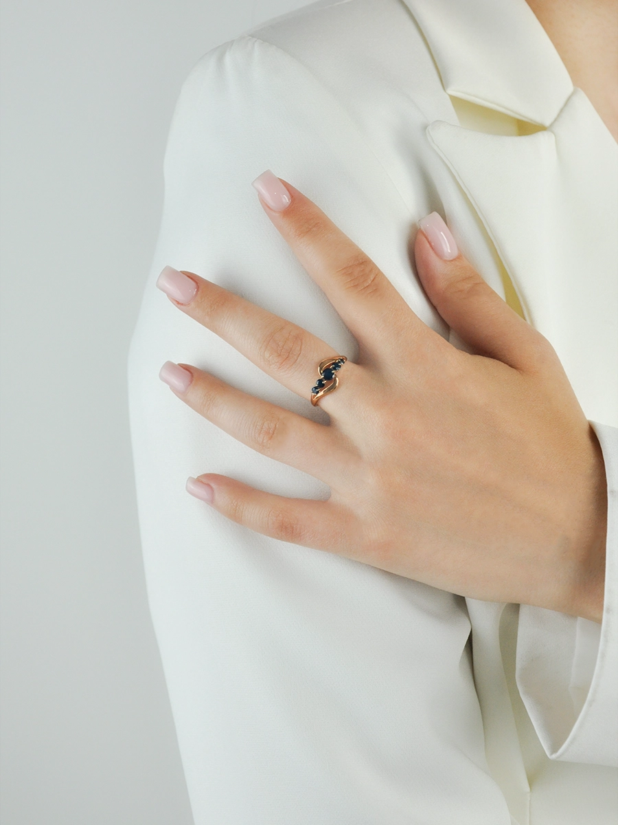 Кольцо золотое 585 с сапфирами