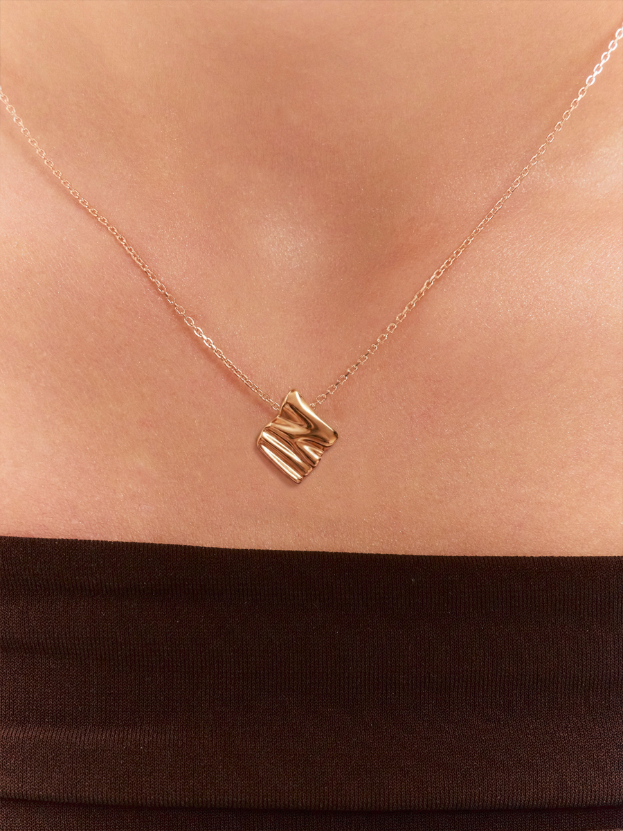 Подвеска золотая 585 мятый металл 