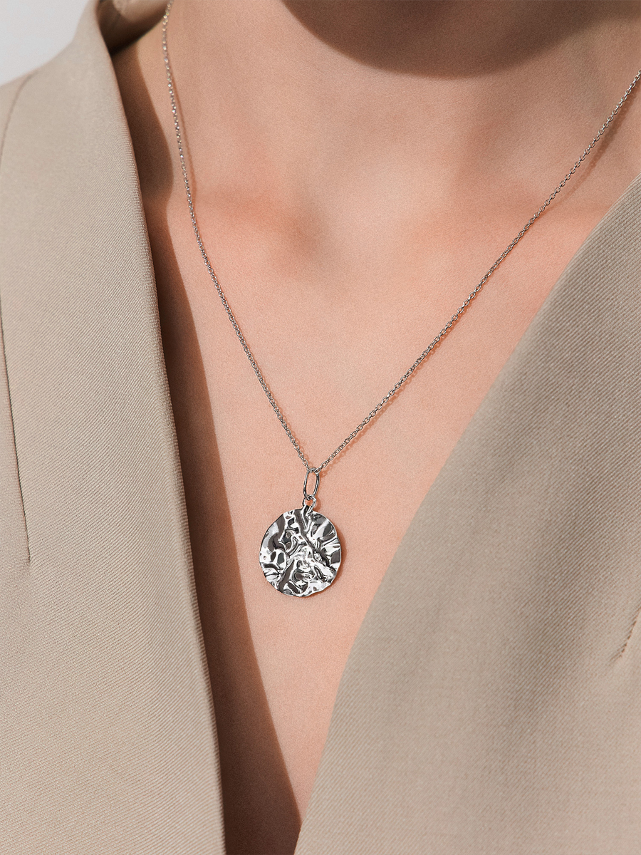 Подвеска серебряная 925 мятый металл 