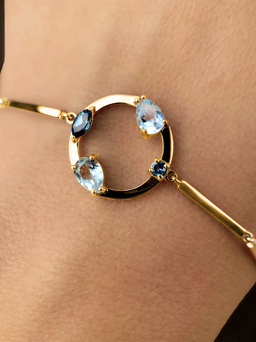 Браслет золотой 585 с топазами лондон-блю