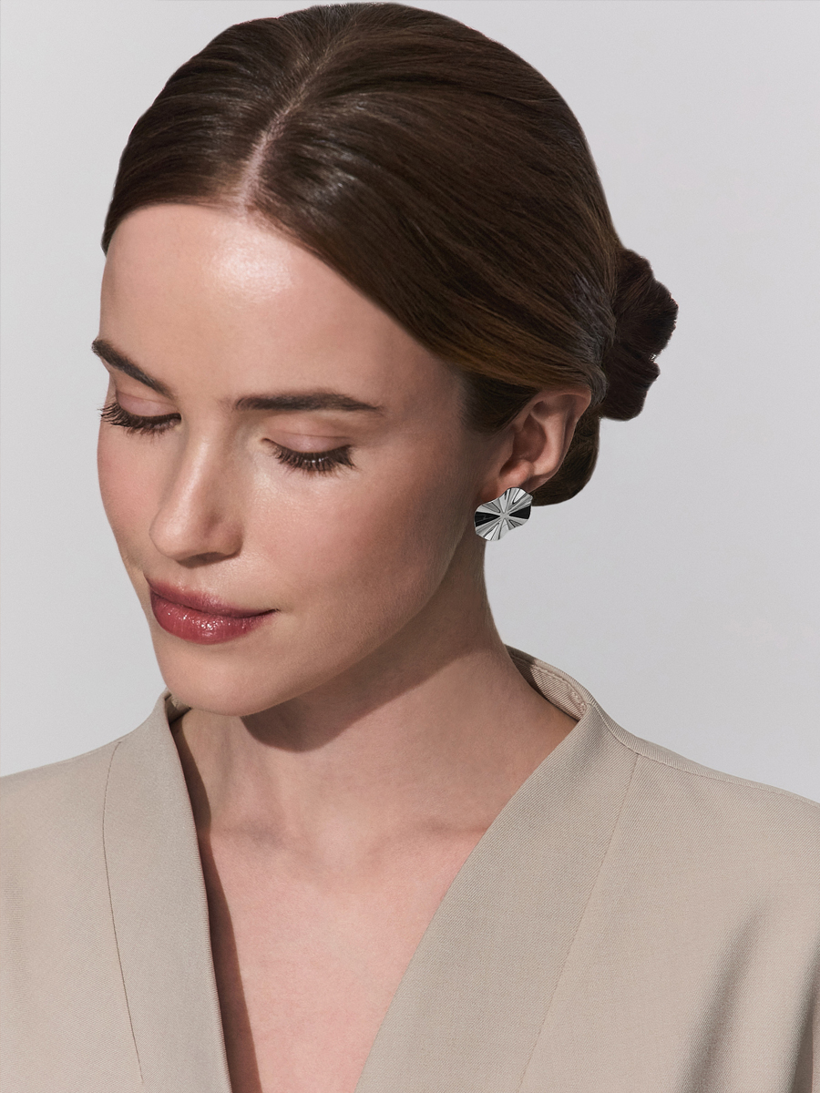 Серьги серебряные 925 мятый металл 