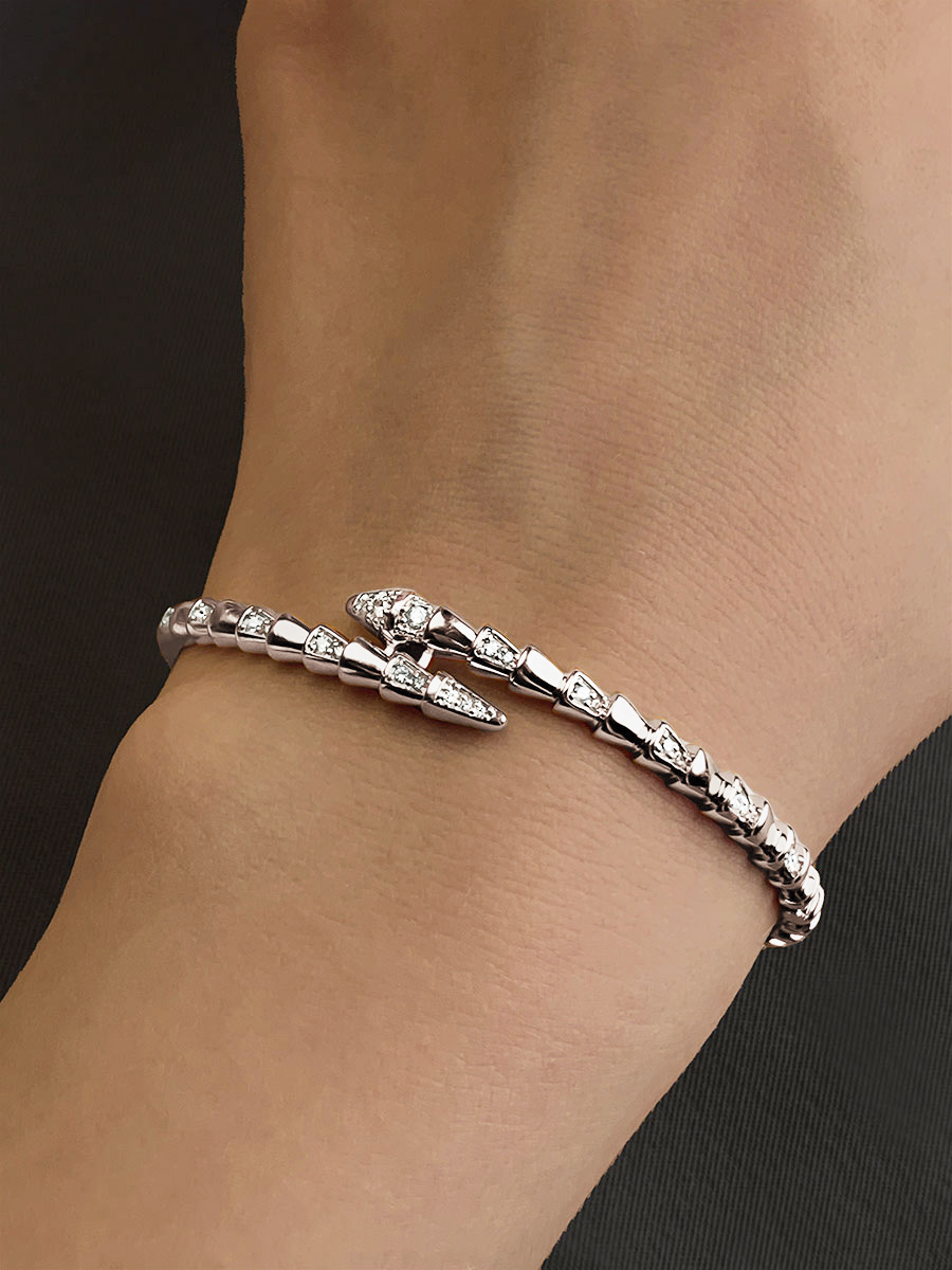 Браслет змея из белого золота 585 с бриллиантами 