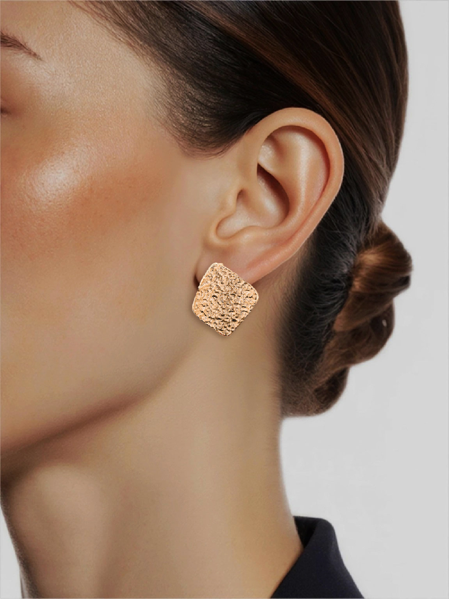 Серьги золотые 585 мятый металл 