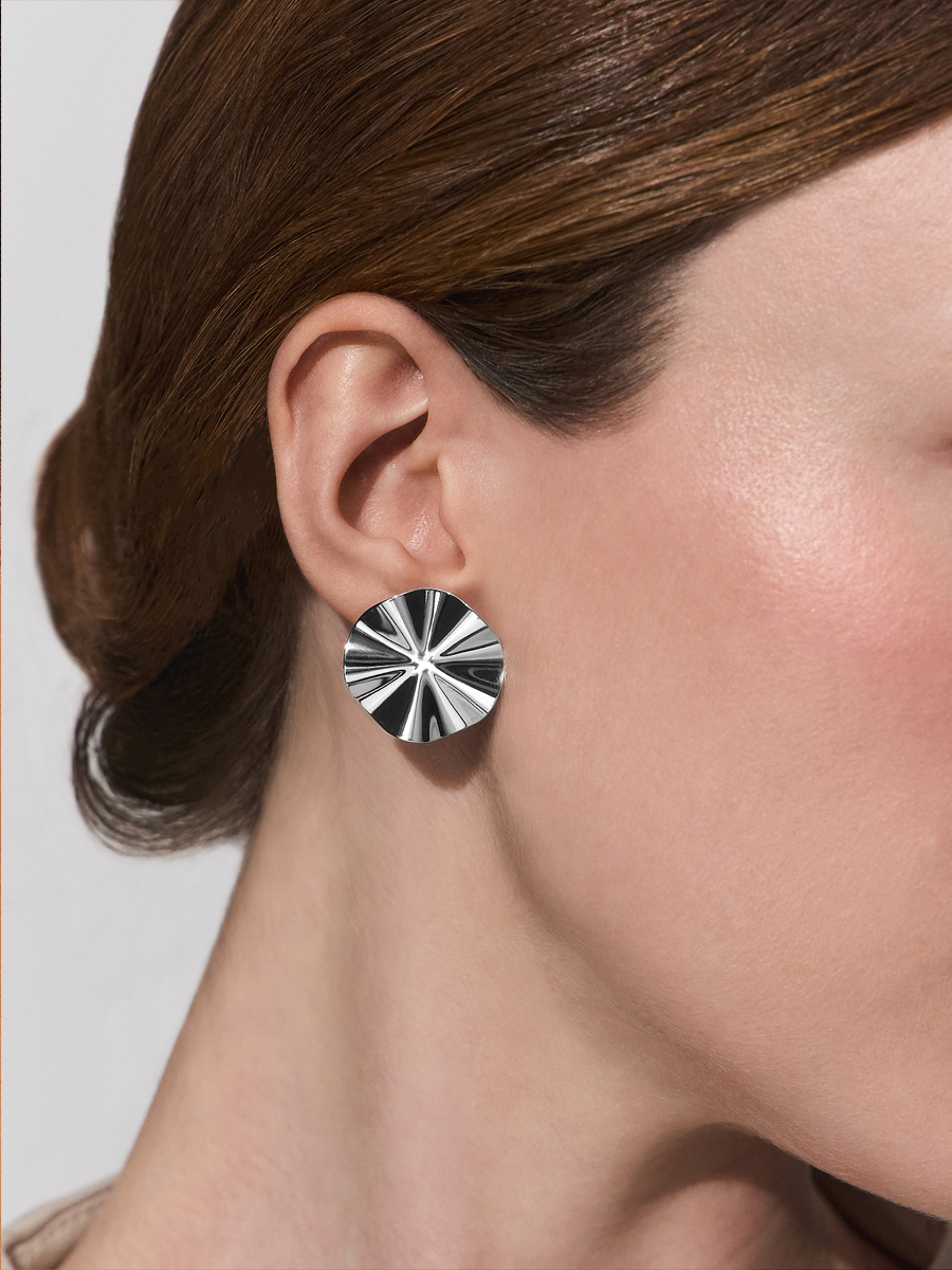 Серьги серебряные 925 мятый металл 