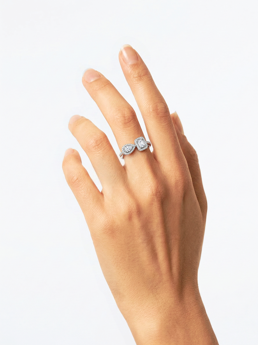 Кольцо серебряное 925 с фианитами