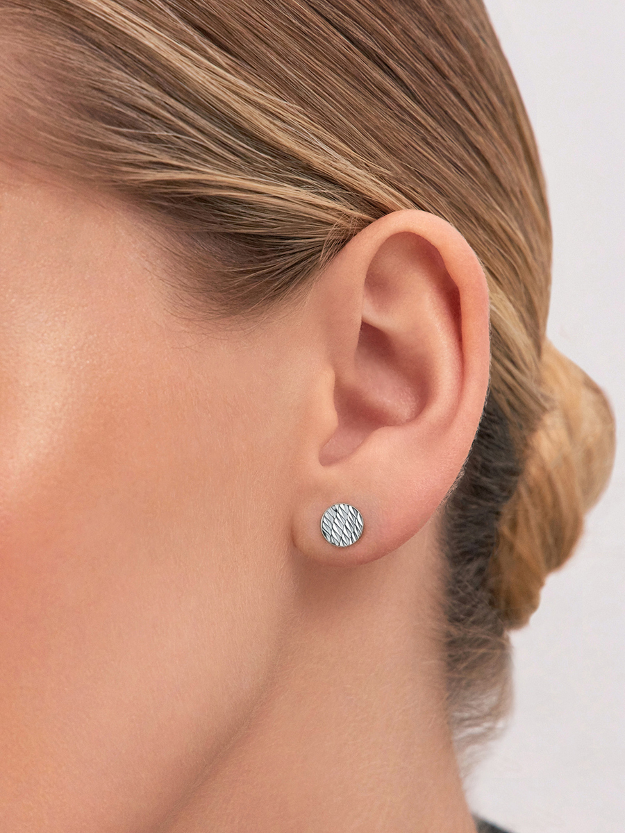 Серьги пусеты серебряные 925 с алмазной гранью 