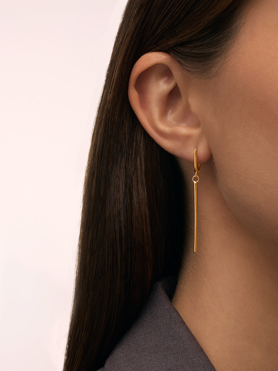 Серьги длинные золотые 585 без камней 