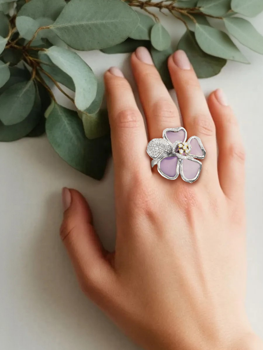 Кольцо эйфория золотое 585 с аметистами и бриллиантами