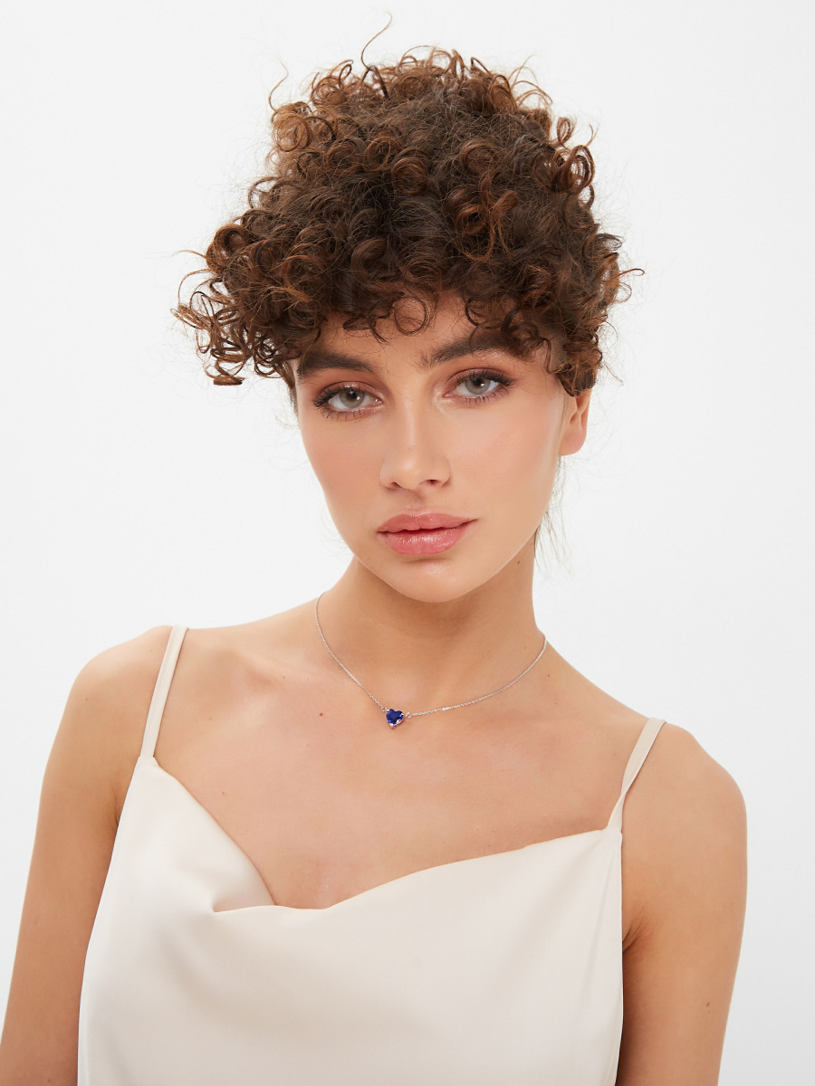 Серебряное колье «Сердце» с синим фианитом