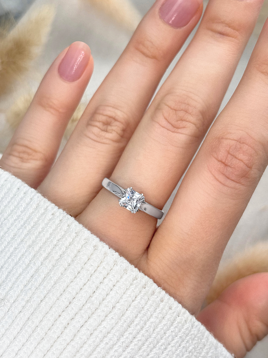 Кольцо серебряное 925 с фианитом  | 0101848-00775