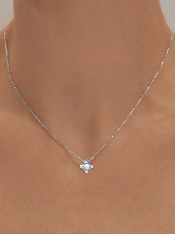 Колье из белого золота 585 с бриллиантом 