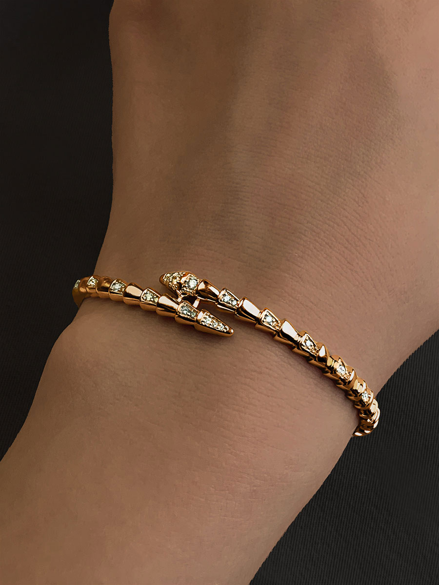 Браслет золотой жесткий  585 змея с фианитами 4 мм | 9701423Л00770