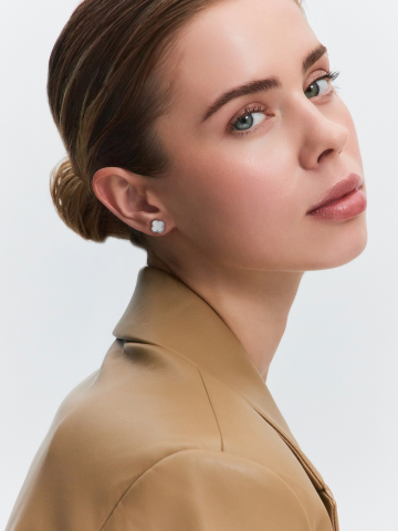 Серьги пусеты серебряные 925 клевер с перламутром