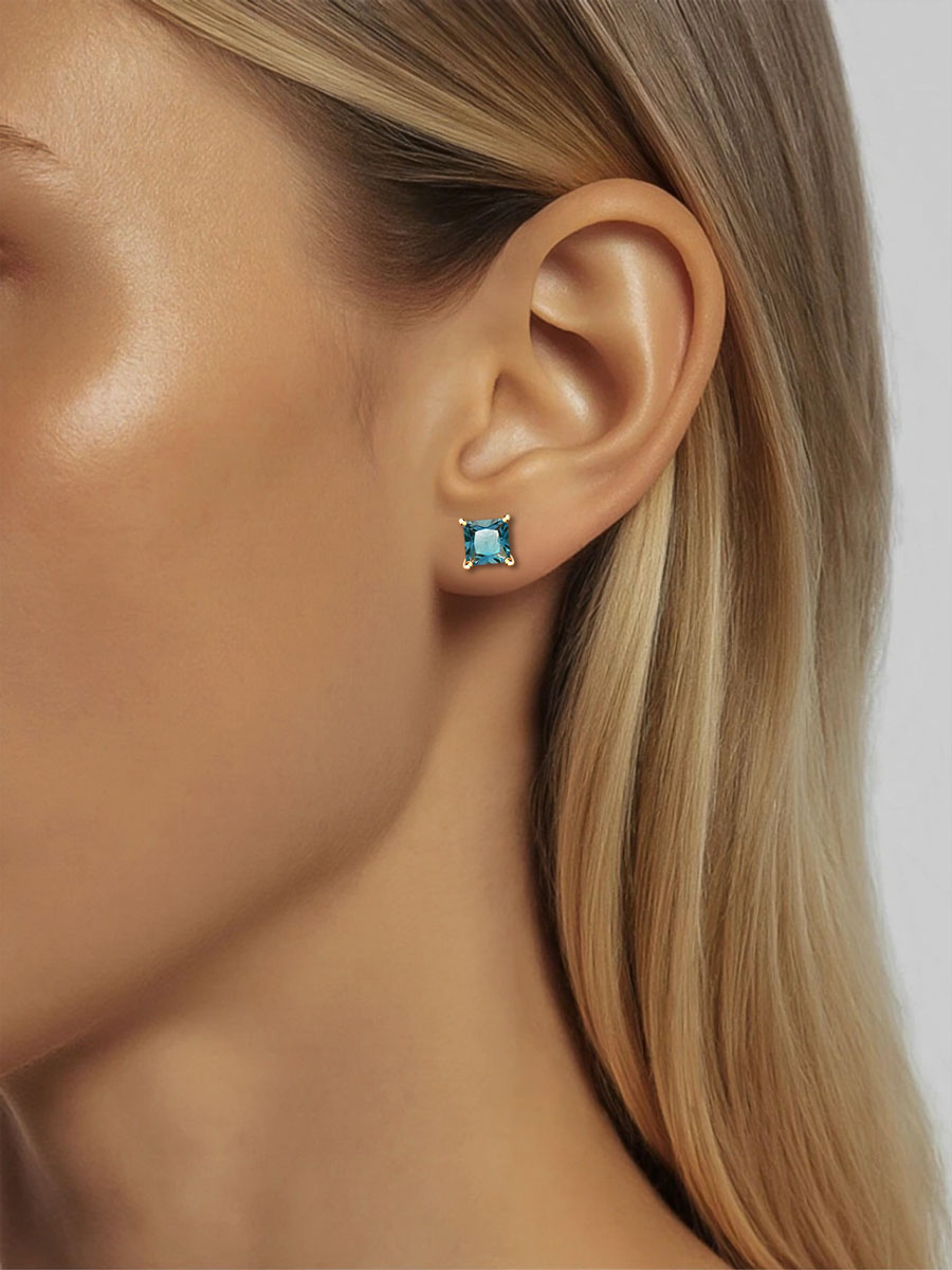 Серьги пусеты золотые 585 с топазами  | 6001600-00710