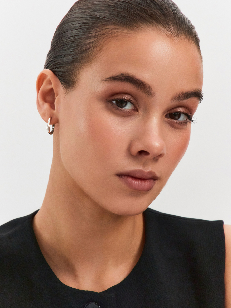 Серьги кольца из белого золота 585 с камнями фианитами 18 мм | 0201656-00772