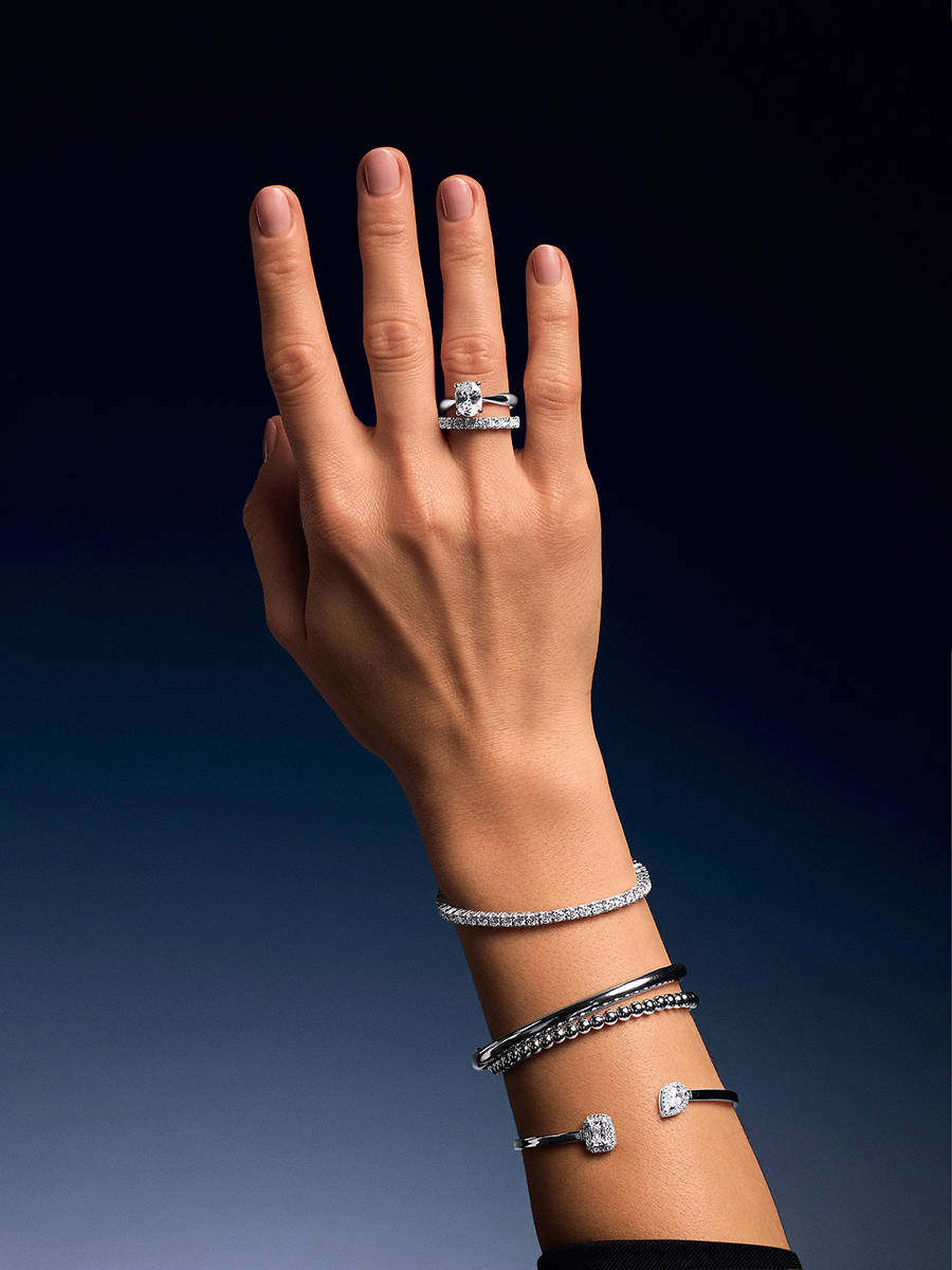 Браслет серебряный жесткий 925 с фианитами  | 2920216-00775