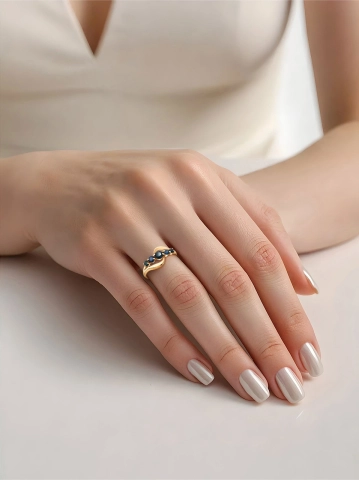 Кольцо золотое 585 с сапфирами