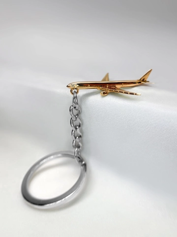 Брелок сувенирный самолет В-777 