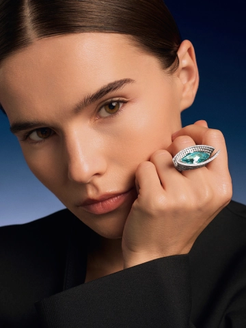 Кольцо из белого золота 585 с аквамарином аква сапфирами и бриллиантами 