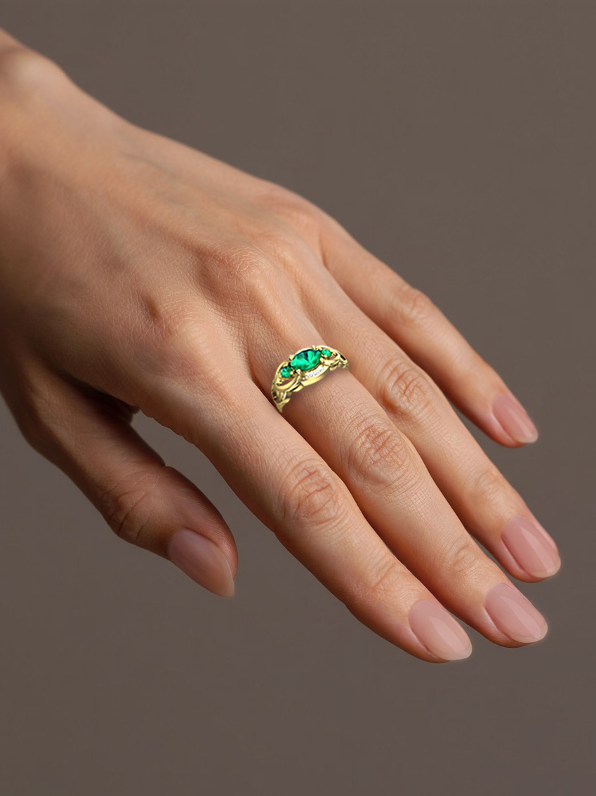 Кольцо золотое 585 с изумрудами и бриллиантами | 1101278-00061