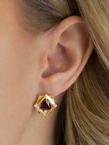 Серьги крупные золотые 585 с гранатами и фианитами 