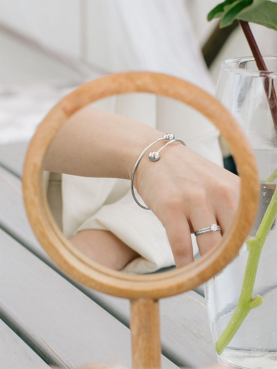 Браслет жесткий серебряный 925  | 2920202-00245