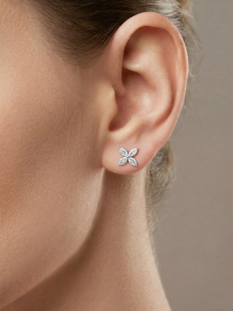 Серьги пусеты из белого золота 585 с муассанитами  | 6101801М05432