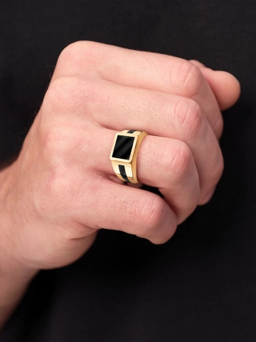Кольцо печатка золотое 585 с черной эмалью 