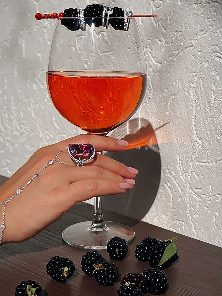 Кольцо из белого золота 585 с аметистом и бриллиантами  | 9101381-00172