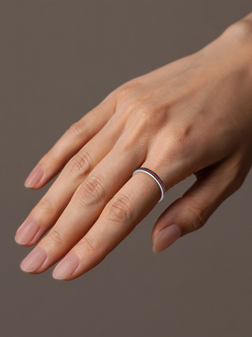 Кольцо дорожка серебряное 925 с красными фианитами | 0101184-01375