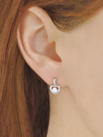 Серьги детские серебряные 925 сердечки с фианитами 