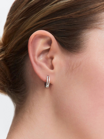 Серьги кольца из серебра 925 с камнями фианитами