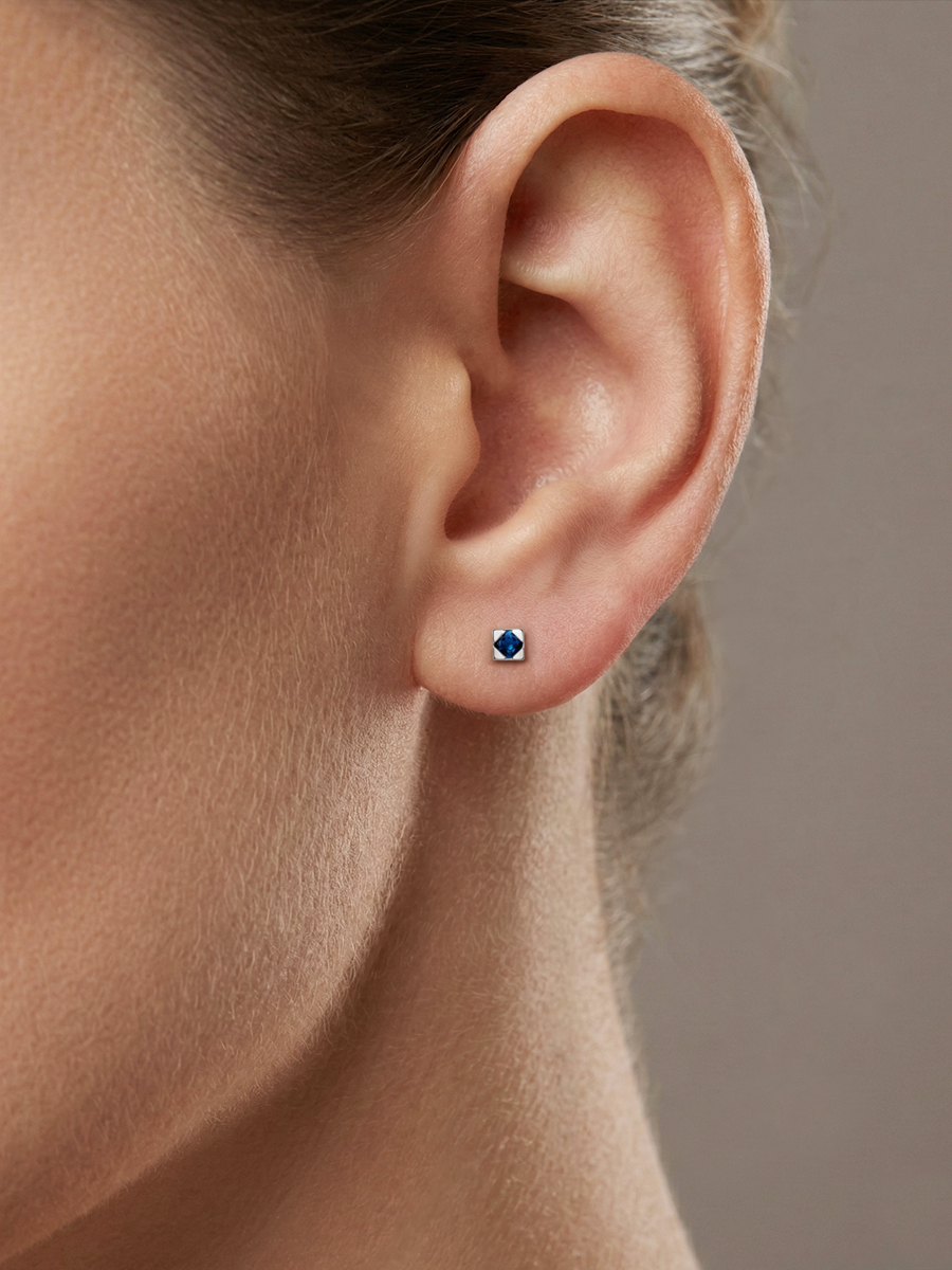 Серьги пусеты из белого золота 585 с сапфирами  | 6001205-00012