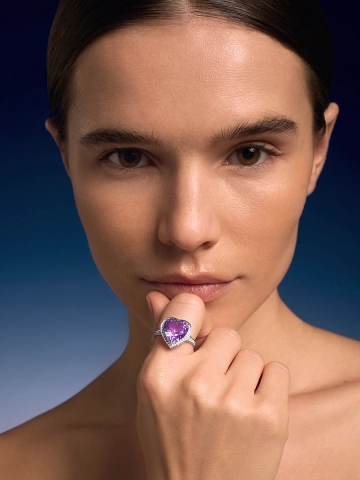 Кольцо сердце из белого золота 585 с аметистом и бриллиантами